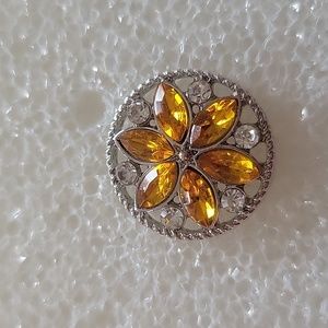 Amber Stones with rhinestones Ginger Snap Button 18MM
